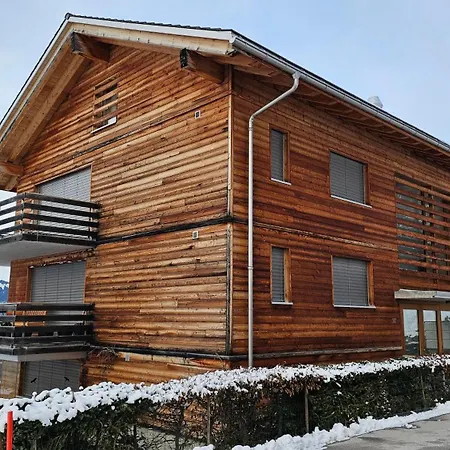 Pensión Meublé à Louer à 4*