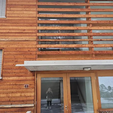 Πανσιόν Meuble A Louer A