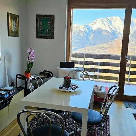 Πανσιόν Meuble A Louer A