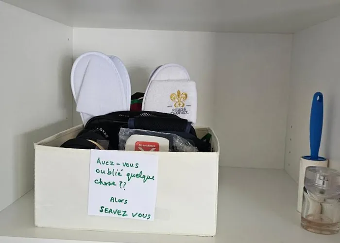 Meublé à Louer à Casa de hóspedes