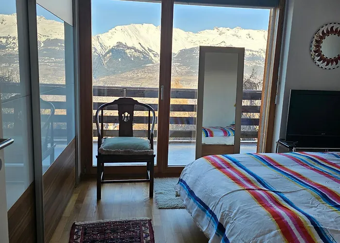 Meublé à Louer à 4* Nax