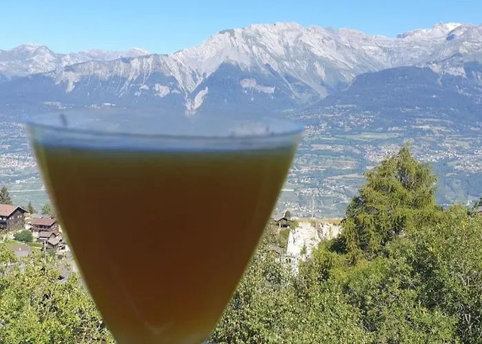 Meublé à Louer à Casa de hóspedes 4*